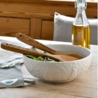 PETER RABBIT CLASSIC EMBOSSED SALAD SERVING BOWL 